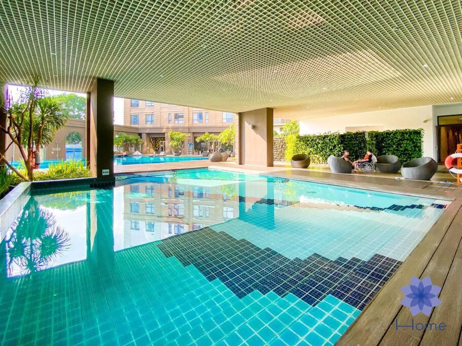 Căn hộ For Rent Near Airport. W/free Gym & Pool *
