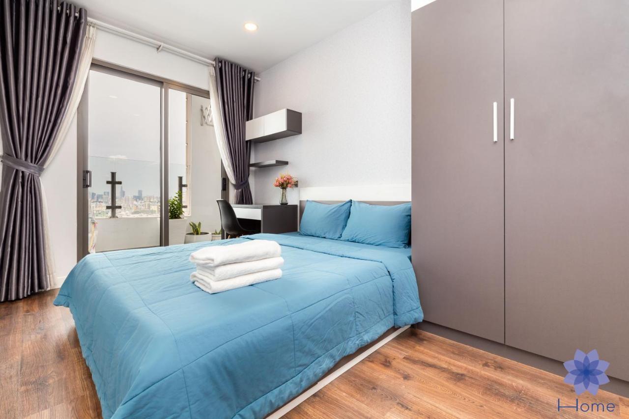 For Rent Near Airport. W/free Gym & Pool