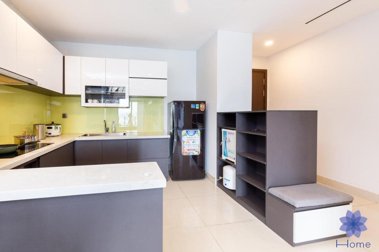 For Rent Near Airport. W/free Gym & Pool Căn hộ TP. Hồ Chí Minh